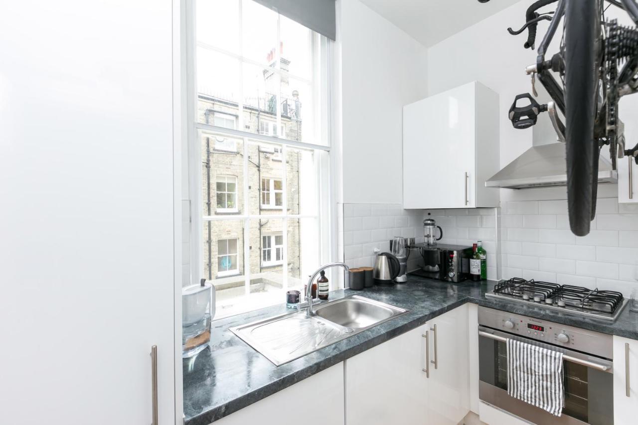 Light Filled Studio With View Of Regents Park Londra Esterno foto